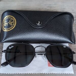 Ray-Ban The Marshal II Polarized Sunglasses - Black